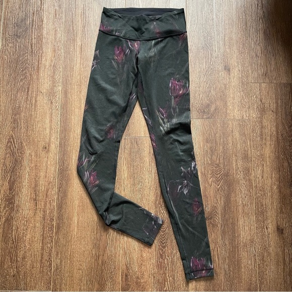 lululemon athletica Pants - Lululemon Athletica leggings